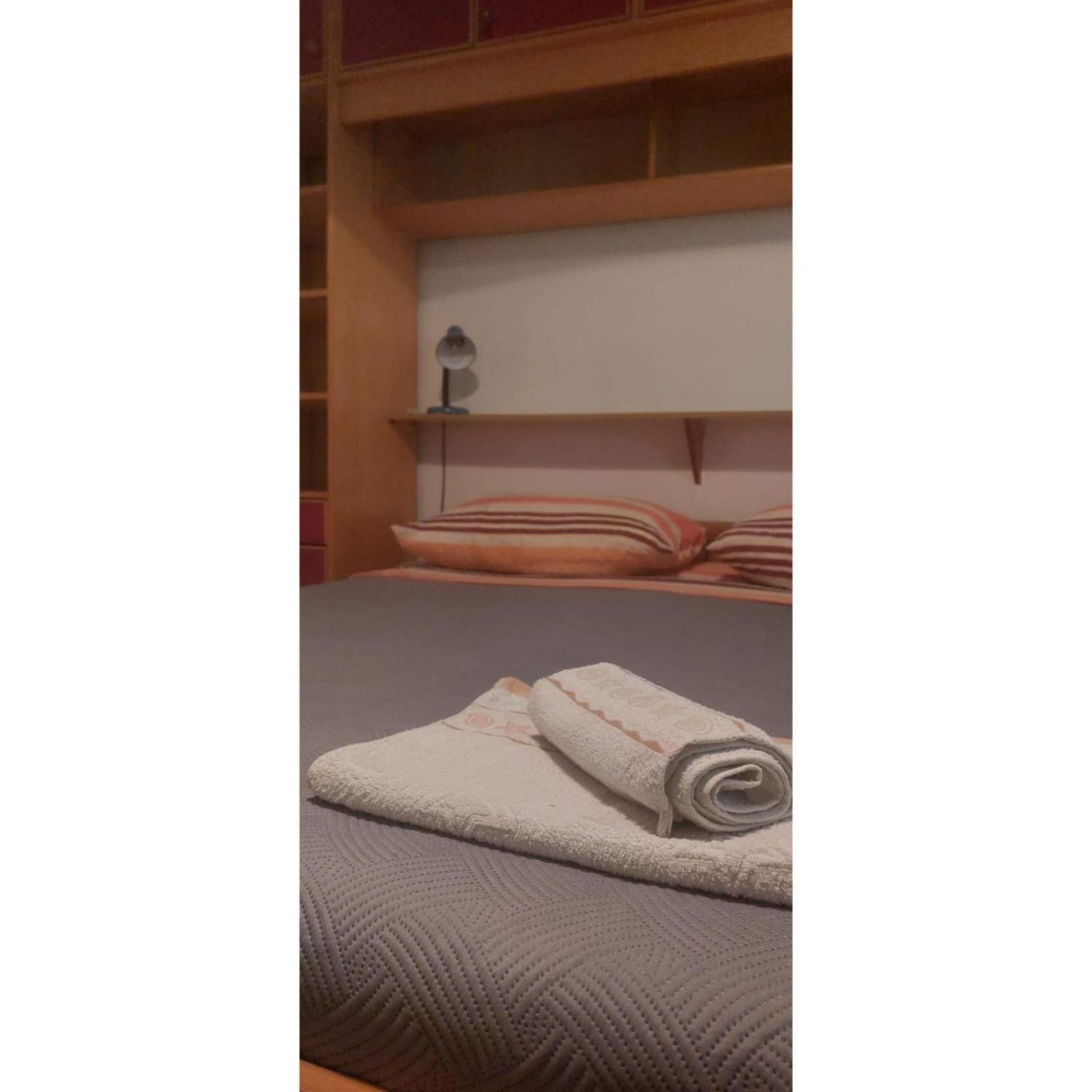 Apartman Dino Roč Buitenkant foto